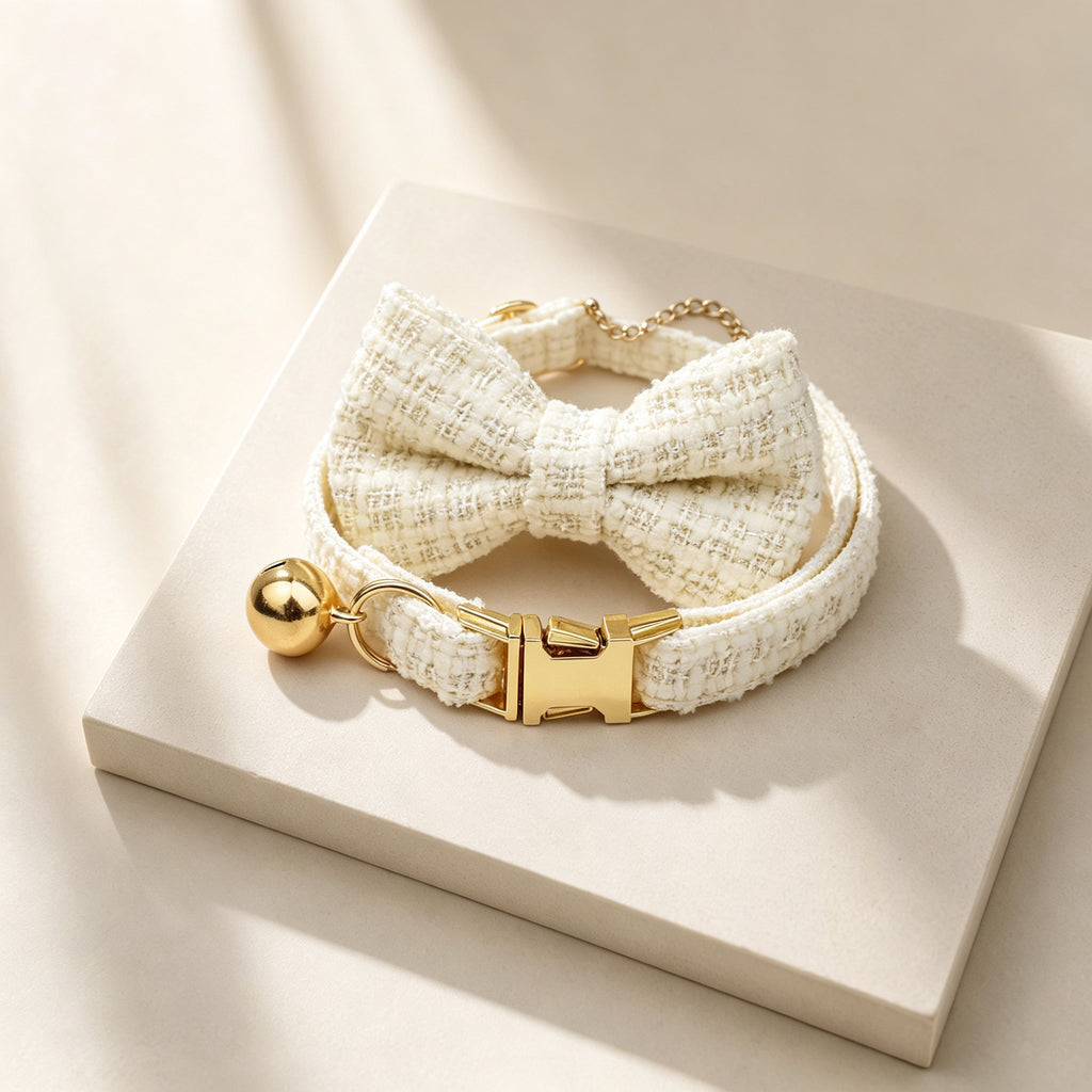 Pet Collar with Chic Bow Pearl White